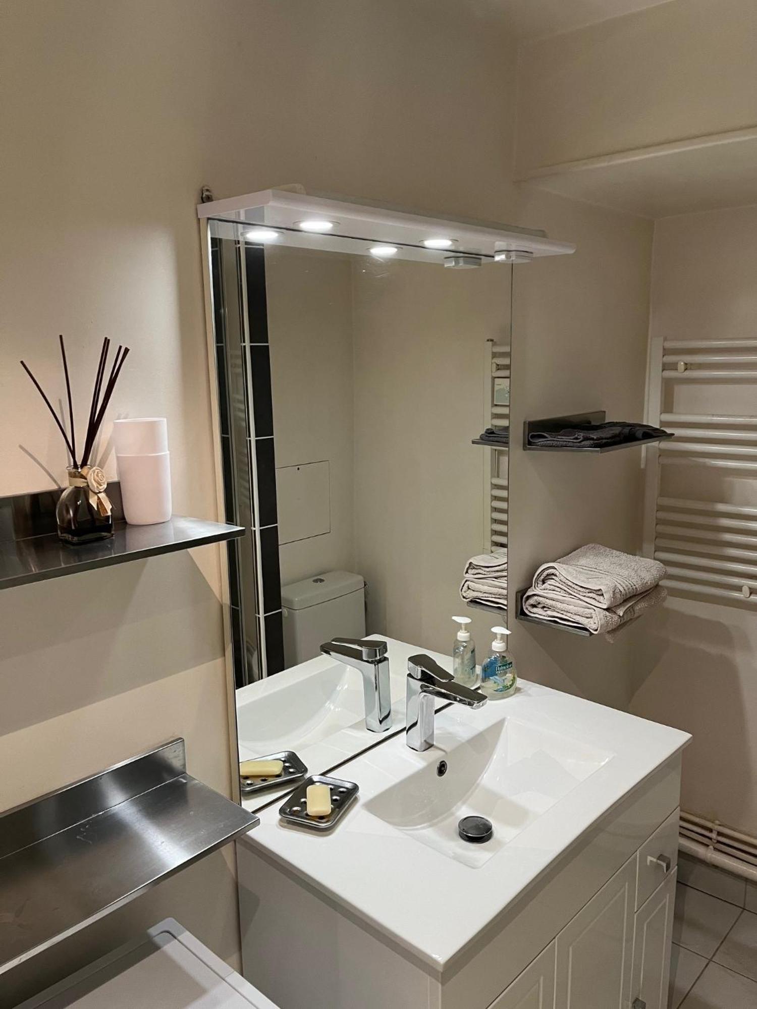 Bel Appartement Chic Et Cosy 78100 Saint-Germain-en-Laye Dış mekan fotoğraf